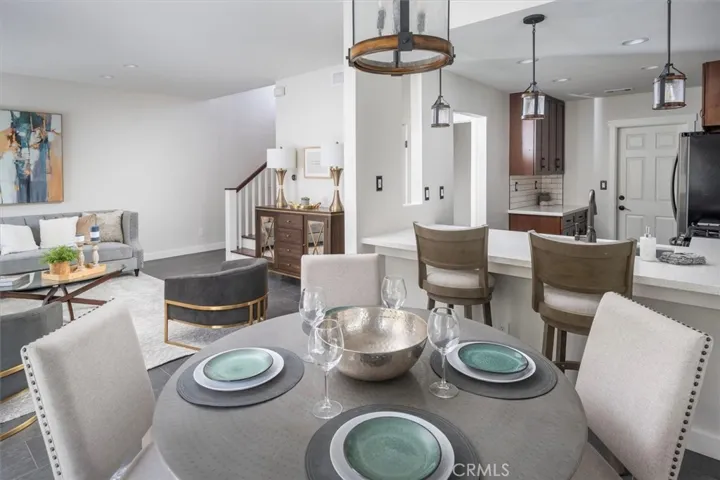 28123 Bobwhite Circle 103, Saugus, California 91350