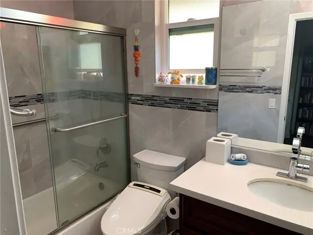 11421 Lower Azusa Road, El Monte, California 91732