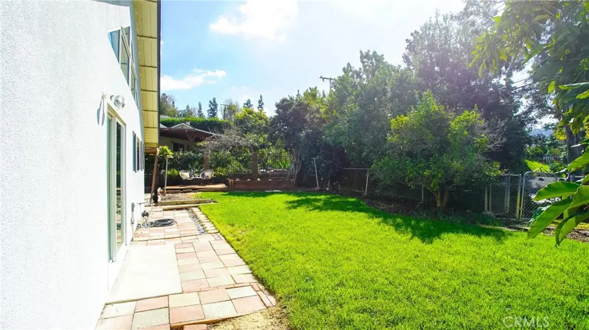 Private backyard with endless possibilities