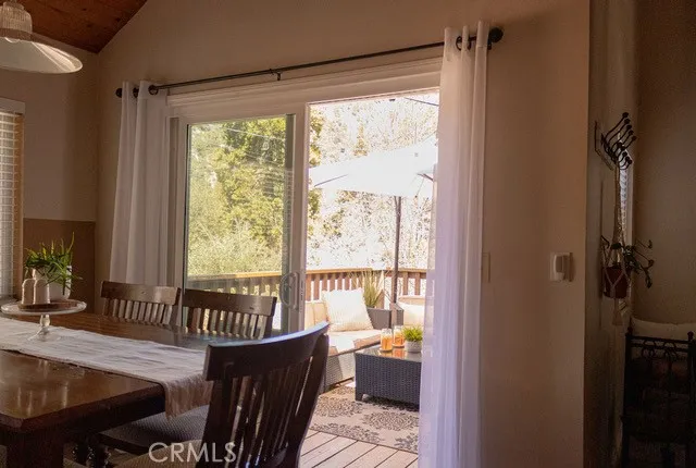 9333 Canyon Drive, Forest Falls, California 92339