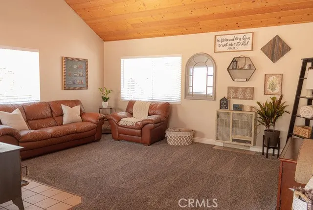 9333 Canyon Drive, Forest Falls, California 92339