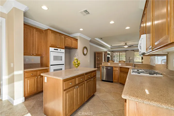 30353 Mayacamas Drive, Murrieta, California 92563