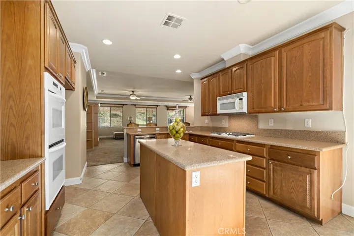 30353 Mayacamas Drive, Murrieta, California 92563