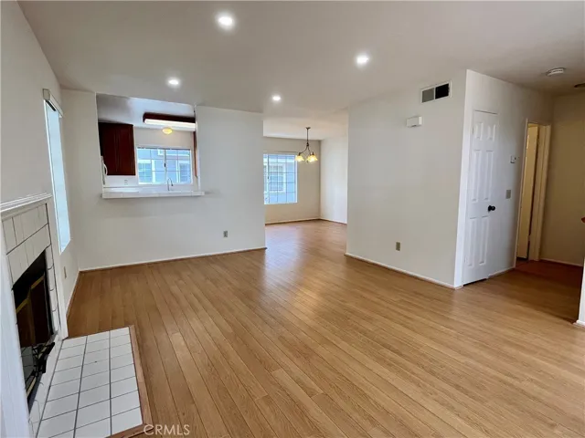 2800 Plaza Del Amo 474, Torrance, California 90503