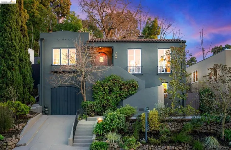 799 Mandana Blvd., Oakland, California 94610