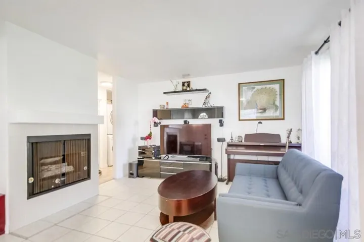 10808 Aderman Ave 115, San Diego, California 92126