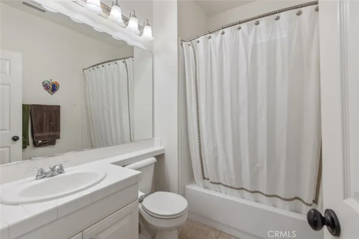 27006 Pierpont Court, Valencia, California 91355