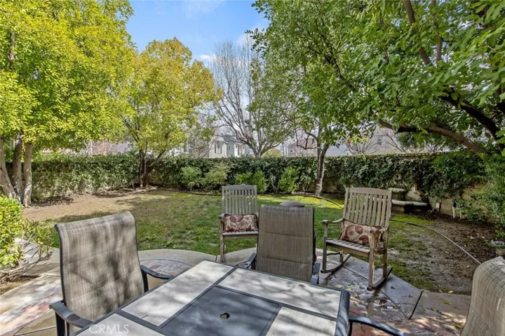 27006 Pierpont Court, Valencia, California 91355