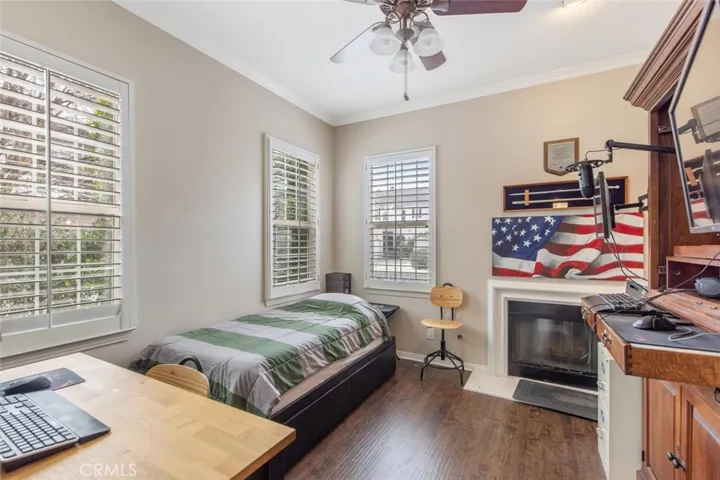 27006 Pierpont Court, Valencia, California 91355