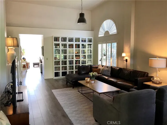 28442 Rancho Cristiano, Laguna Niguel, California 92677