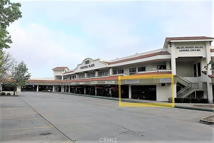 303 W Foothill Boulevard 10, Glendora, California 91741