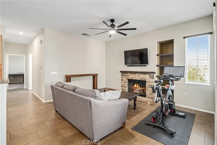 17945 Lost Canyon Road 16, Canyon Country, California 91387