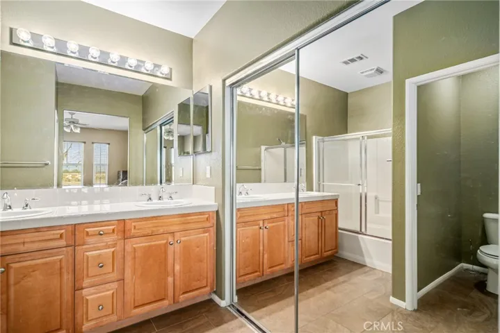 17945 Lost Canyon Road 16, Canyon Country, California 91387