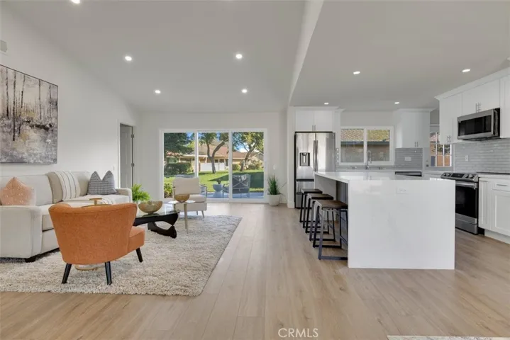 Living Room/Kitchen