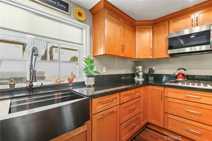 158 N Avenida Barca, Anaheim Hills, California 92807