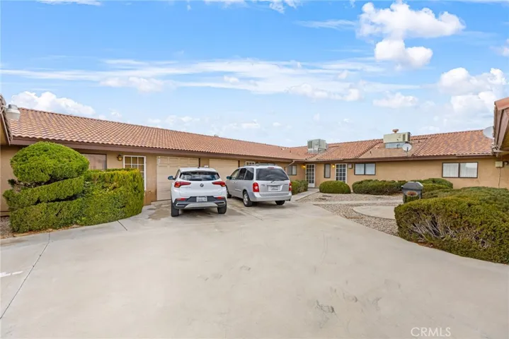 16340 Wato Road, Apple Valley, California 92307