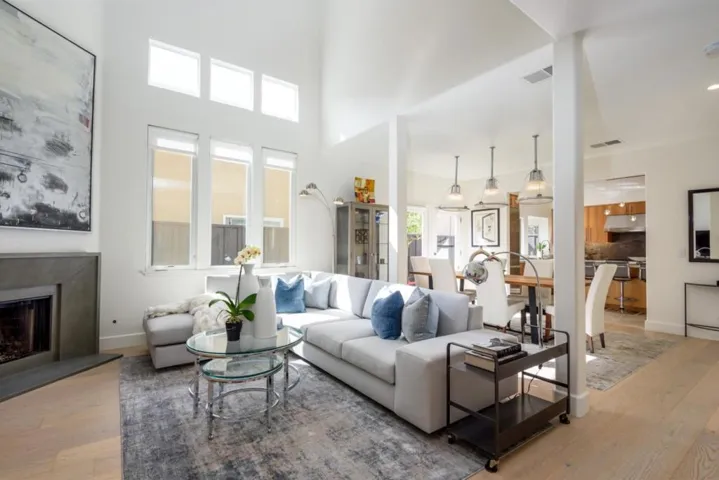 132 Buckthorn Way, Menlo Park, California 94025