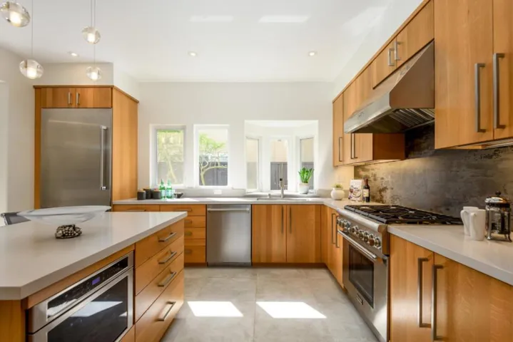 132 Buckthorn Way, Menlo Park, California 94025