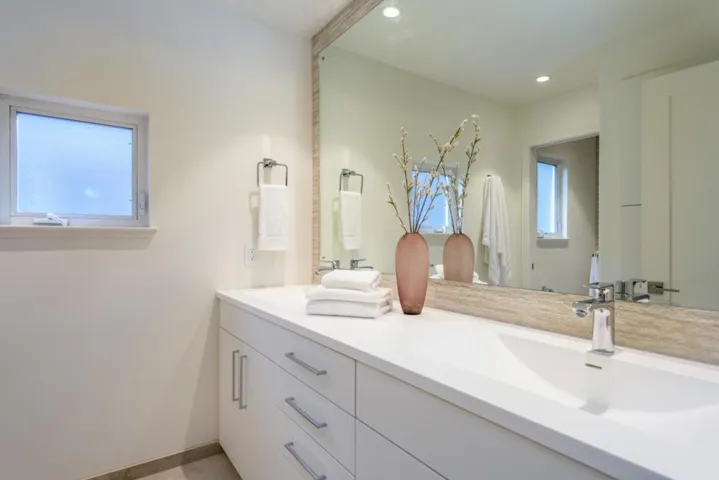132 Buckthorn Way, Menlo Park, California 94025
