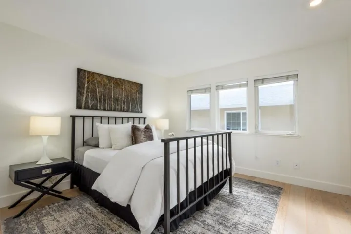 132 Buckthorn Way, Menlo Park, California 94025