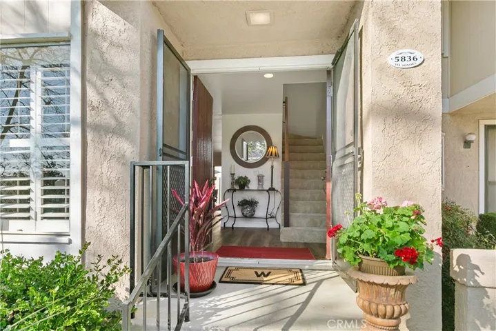 Wonderful Entryway!