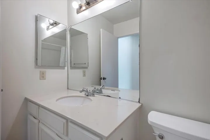 Hall bathroom vanity area