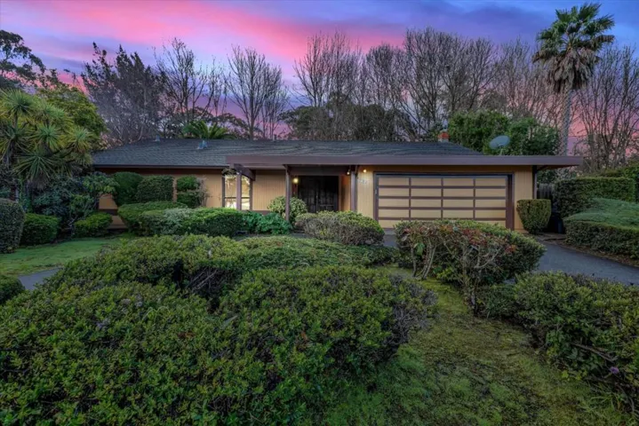 732 Le Mans Way, Half Moon Bay, California 94019