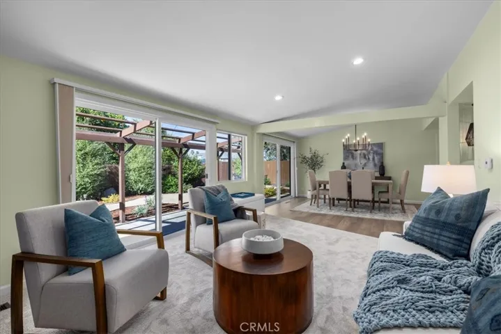 27527 Longhill Drive, Rancho Palos Verdes, California 90275