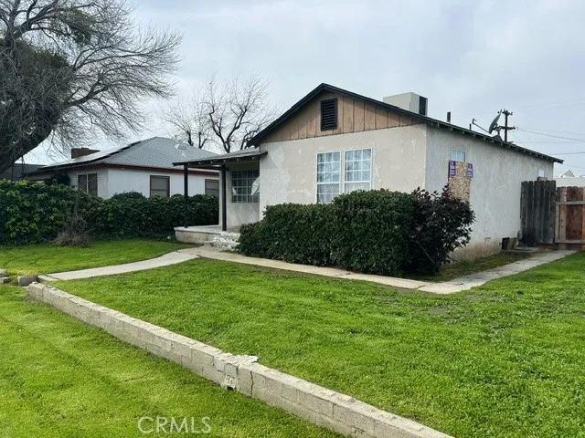 2111 Carrere Street, Bakersfield, California 93308