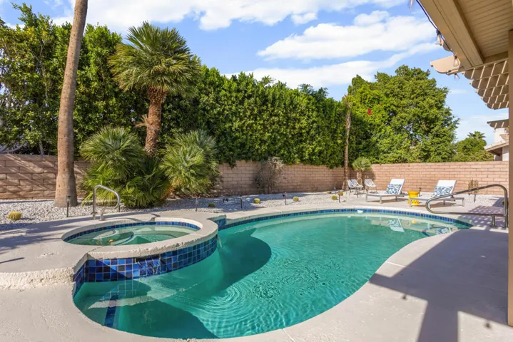 Private Pool