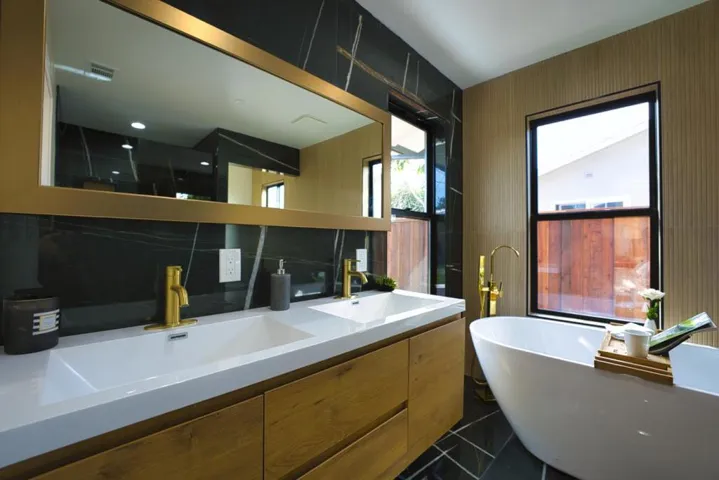 826 W Remington Drive, Sunnyvale, California 94087