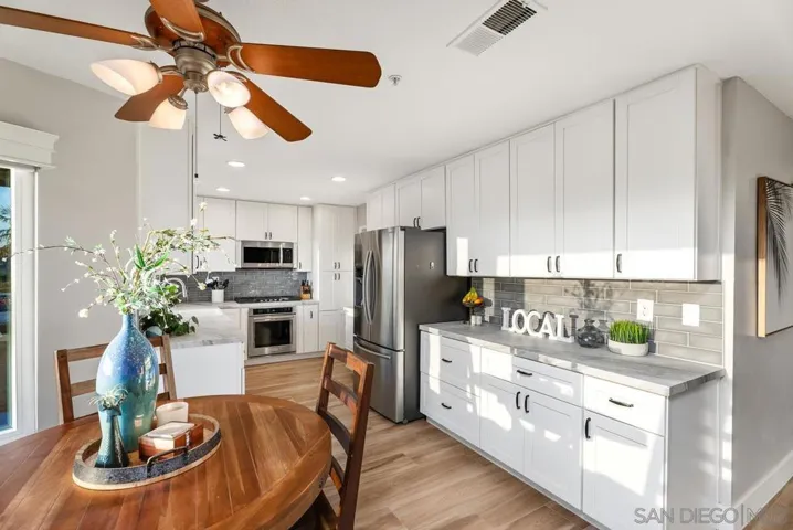 2175 Via Teca 57, San Clemente, California 92673