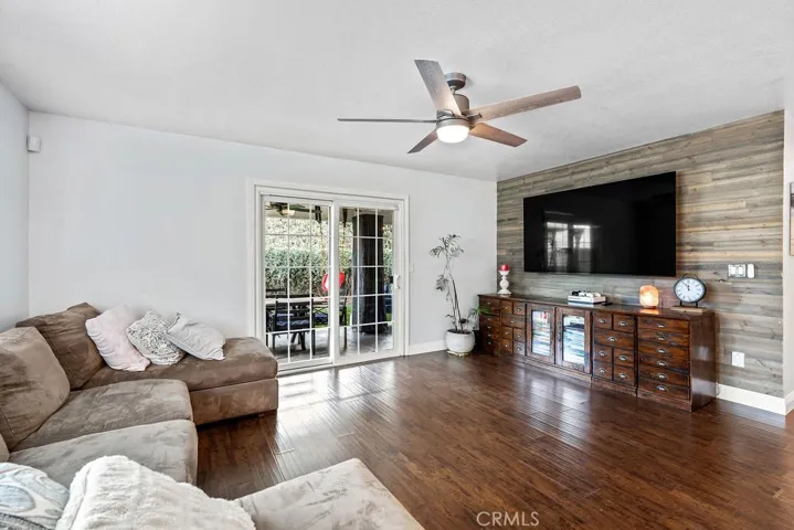 30908 E Sunset Drive S, Redlands, California 92373