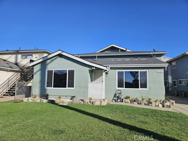 12606 Doty Avenue, Hawthorne, California 90250