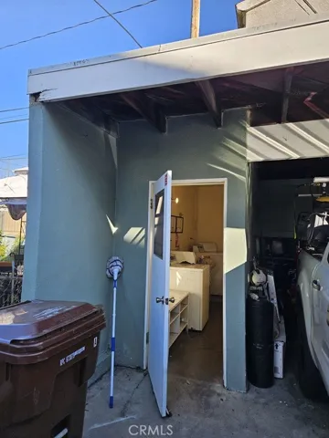 12606 Doty Avenue, Hawthorne, California 90250