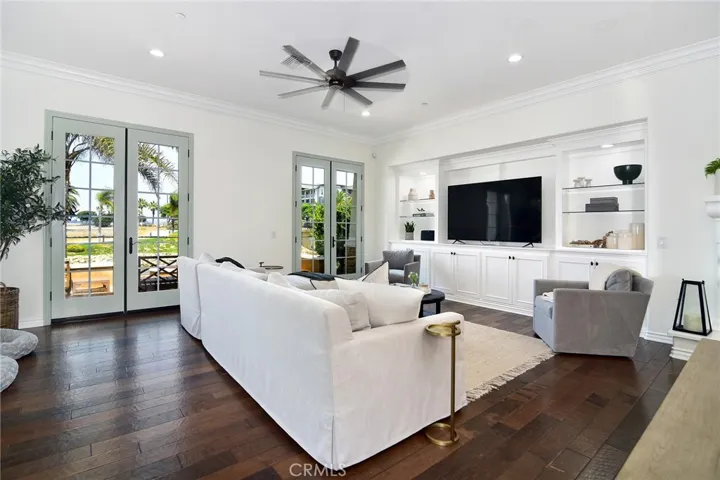4011 Adriatic Street, Oxnard, California 93035