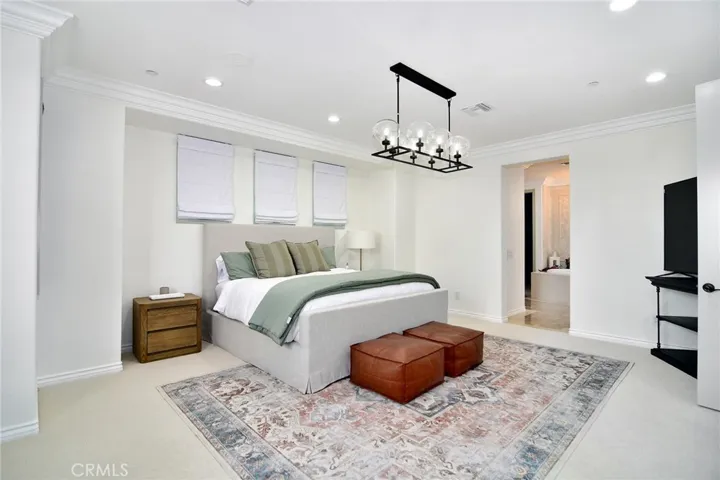 4011 Adriatic Street, Oxnard, California 93035