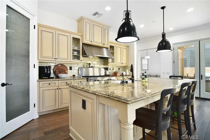 4011 Adriatic Street, Oxnard, California 93035