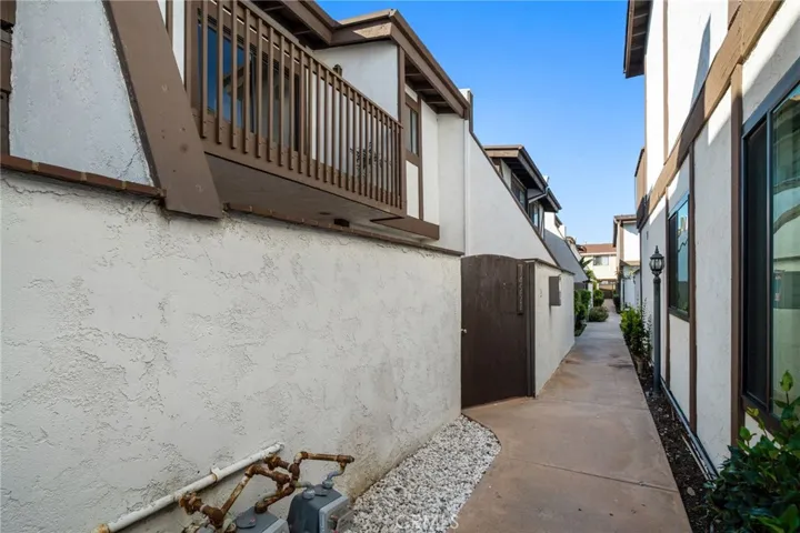 14551 Cerise Avenue 18, Hawthorne, California 90250