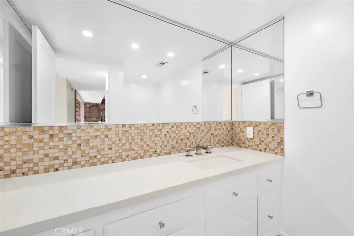 615 Bolsana Drive, Laguna Beach, California 92651