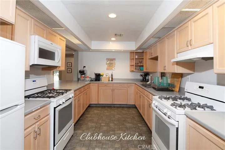 3960 S Higuera Street 19, San Luis Obispo, California 93401