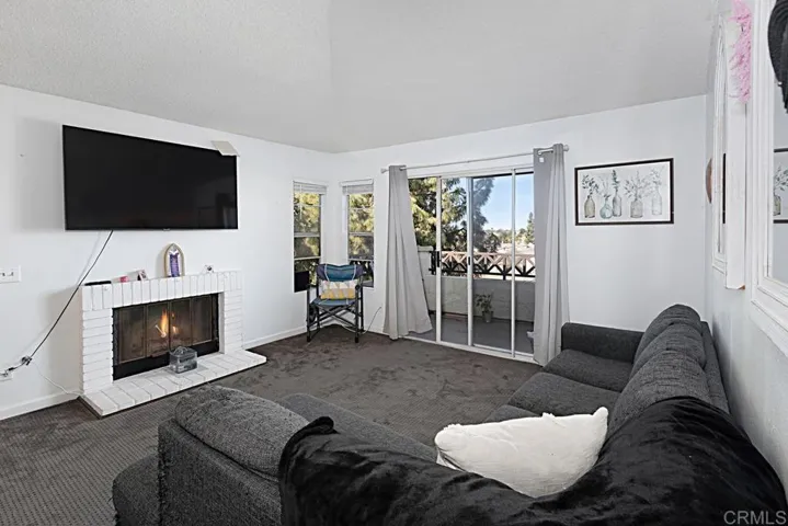 2005 Lakeridge Circle Unit 302, Chula Vista, California 91913