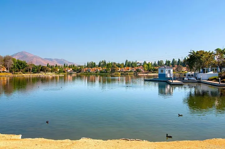 2005 Lakeridge Circle Unit 302, Chula Vista, California 91913