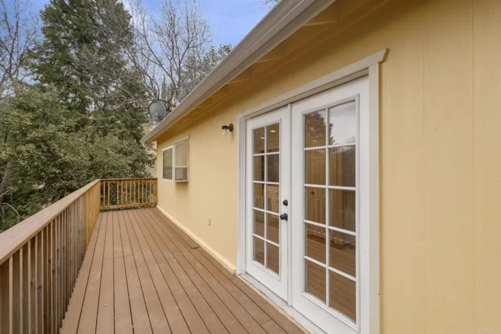 359 Davos Drive, Crestline, California 92325