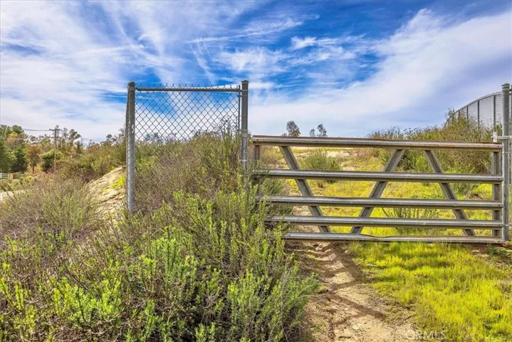 Back Gate on Camino del Vino