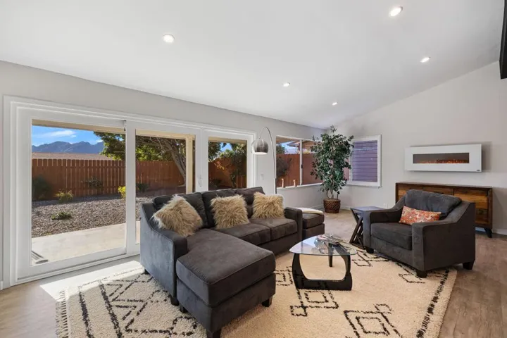 20-web-or-mls-2H8A4472
