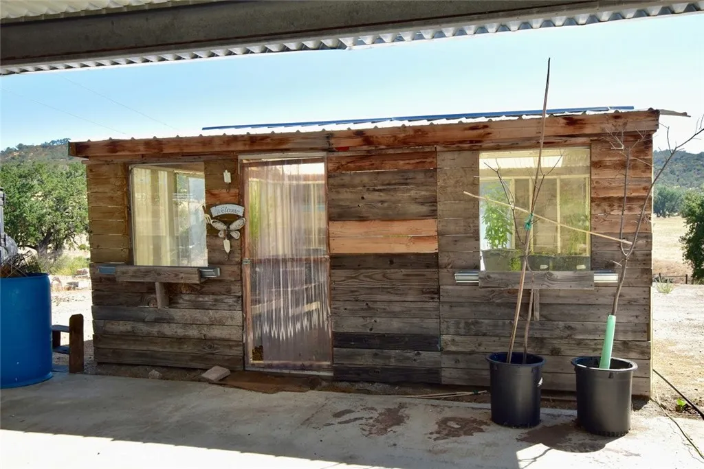 76980 San Antonio Road, Bradley, California 93426 home-pic-32
