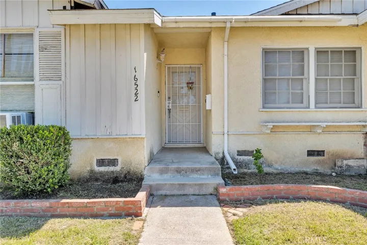 16522 Tuba Street, North Hills, California 91343