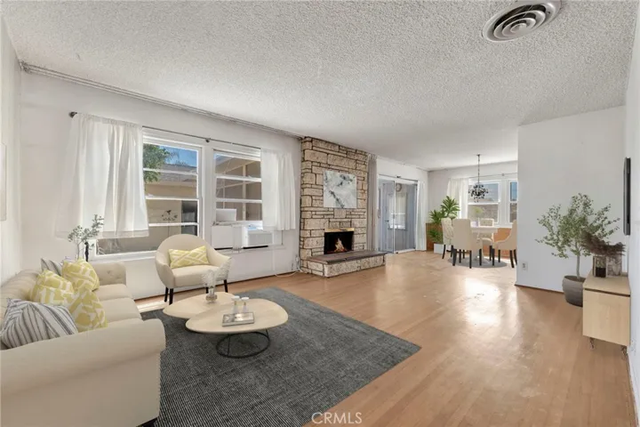 16522 Tuba Street, North Hills, California 91343