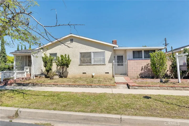 16522 Tuba Street, North Hills, California 91343